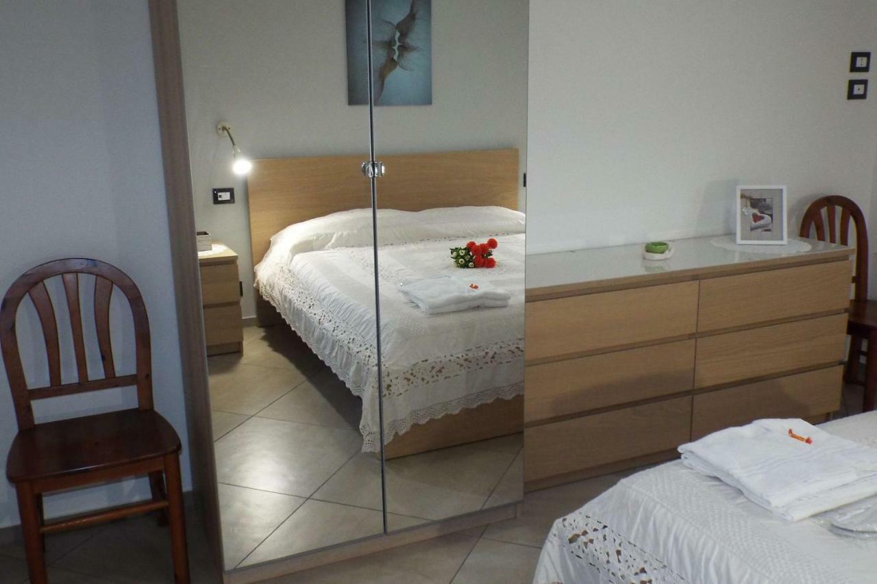 Cefalu Studio Room And Apartments Kültér fotó