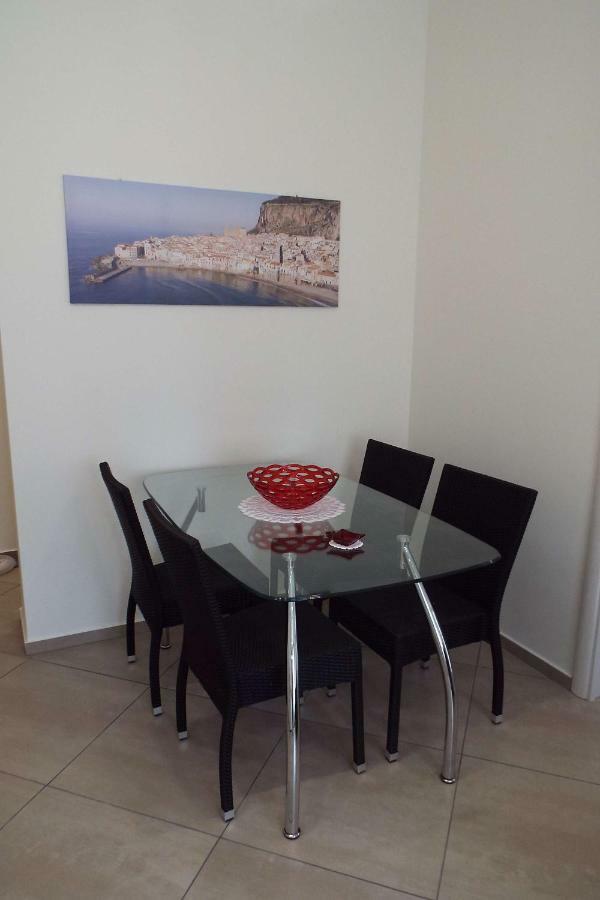Cefalu Studio Room And Apartments Kültér fotó