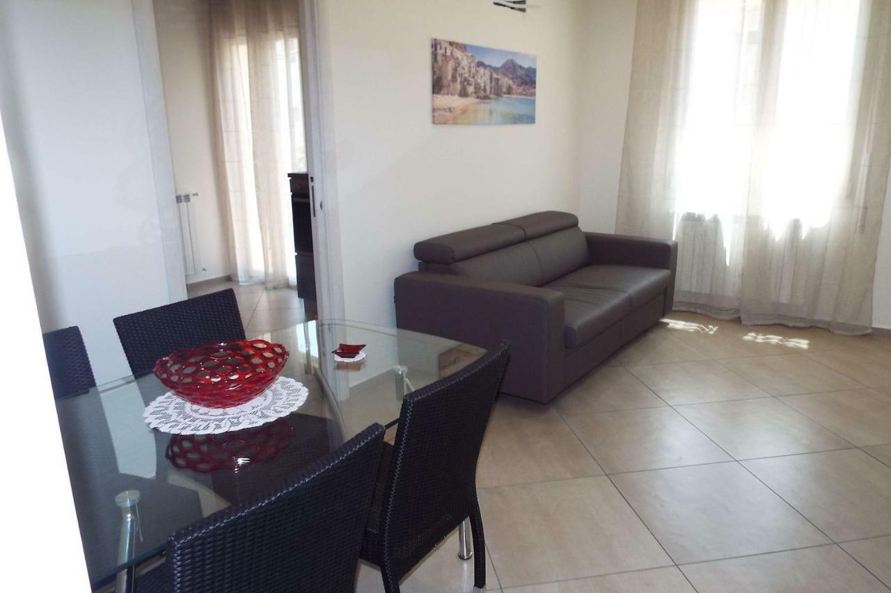 Cefalu Studio Room And Apartments Kültér fotó
