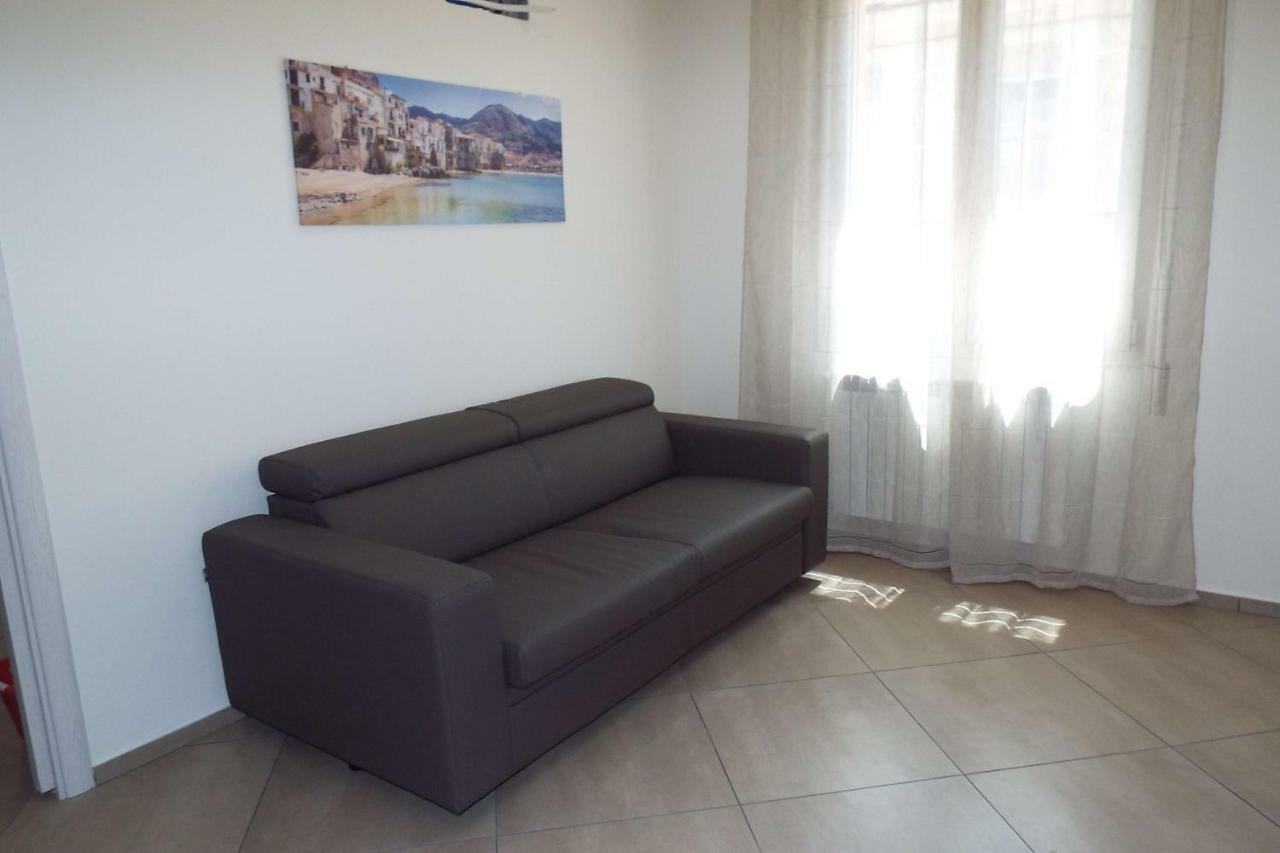 Cefalu Studio Room And Apartments Kültér fotó