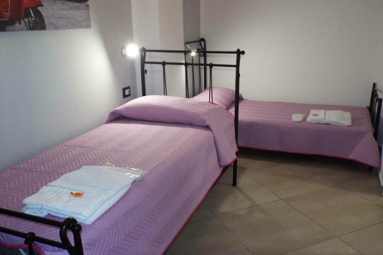 Cefalu Studio Room And Apartments Kültér fotó