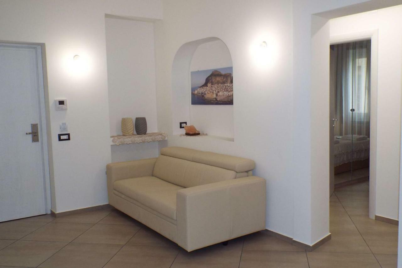 Cefalu Studio Room And Apartments Kültér fotó