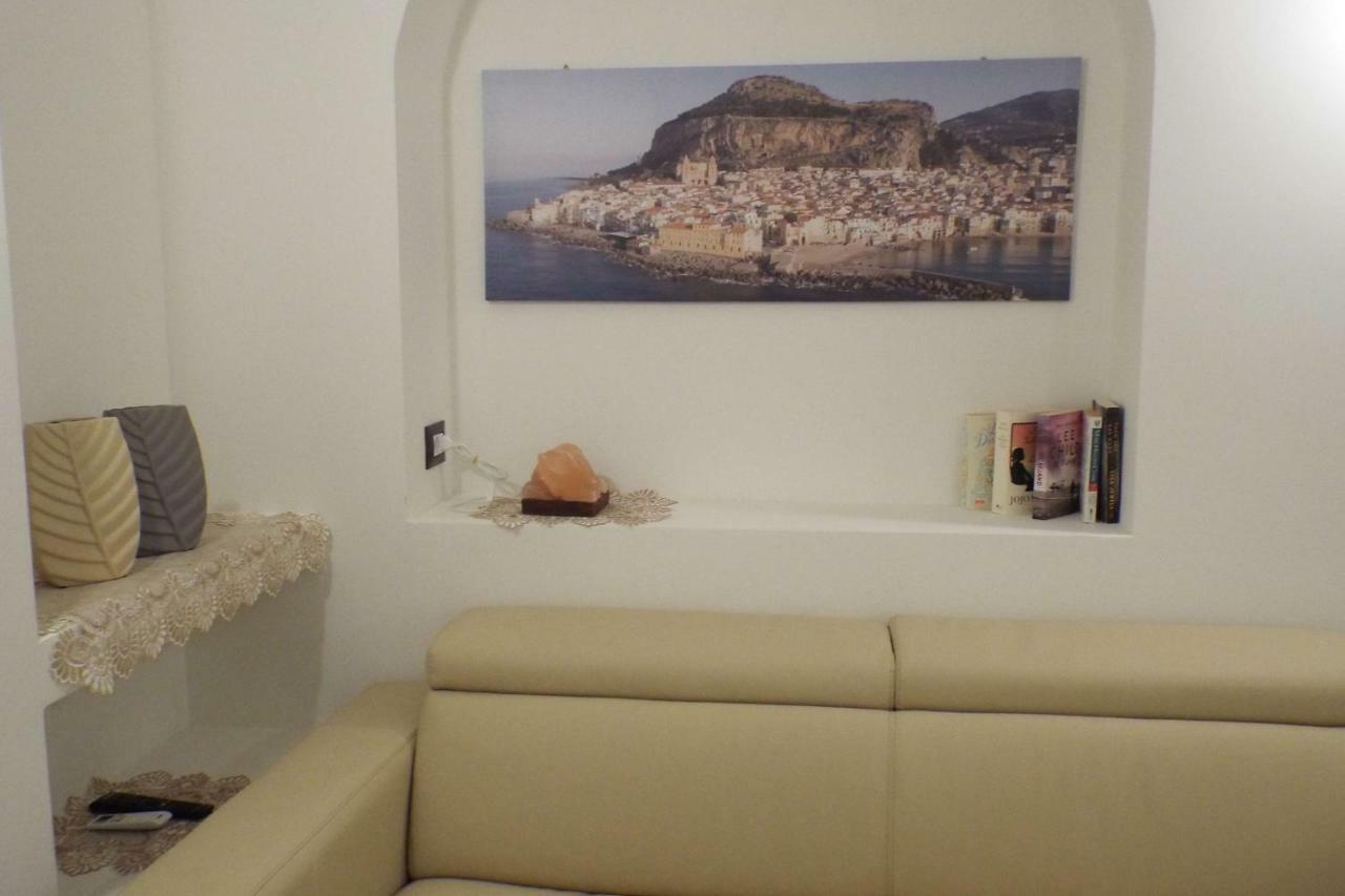 Cefalu Studio Room And Apartments Kültér fotó